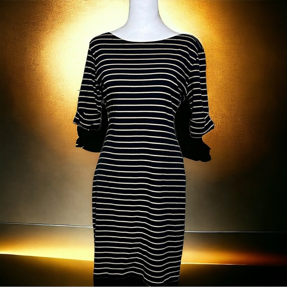 Karen Scott Women's Casual Dress - Body-Hugging Striped Wear-Anywhere - Size M - Picture 2 of 14